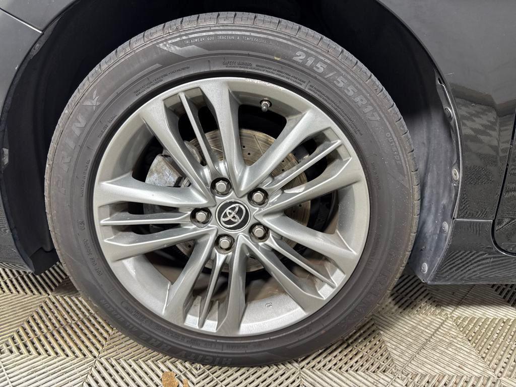 used 2015 Toyota Camry car, priced at $9,501