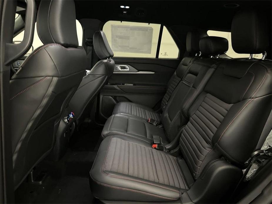 new 2025 Ford Explorer car, priced at $46,824