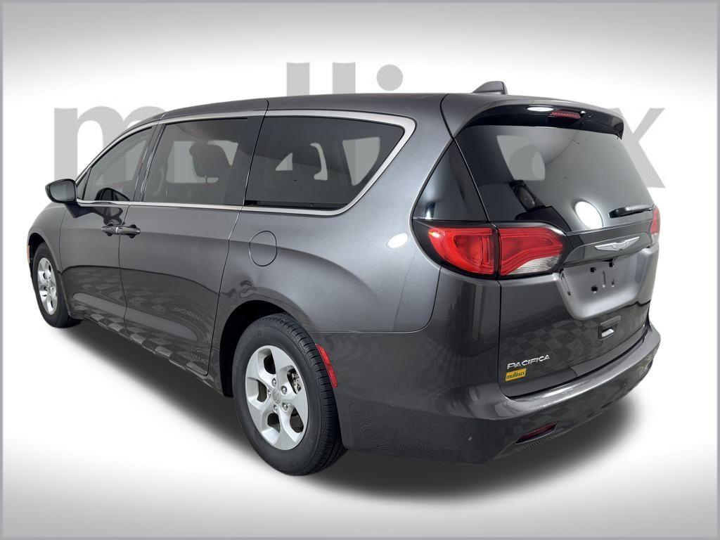 used 2017 Chrysler Pacifica car, priced at $9,900