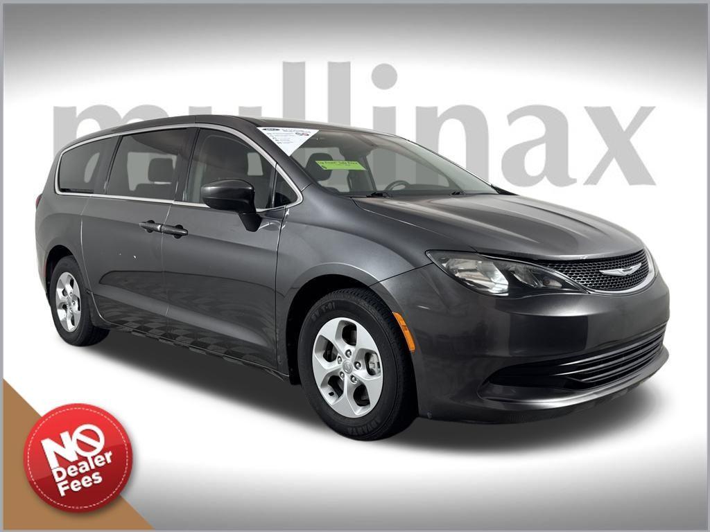 used 2017 Chrysler Pacifica car, priced at $9,900