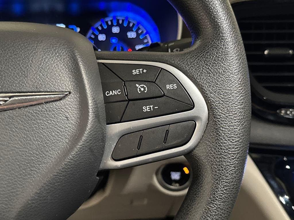 used 2017 Chrysler Pacifica car, priced at $9,900