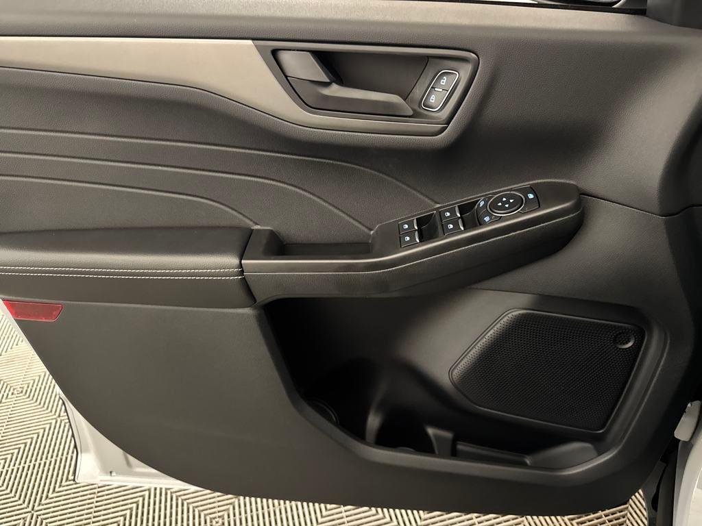 new 2025 Ford Escape car, priced at $28,510