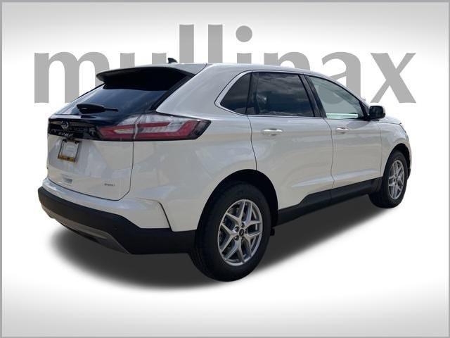 new 2024 Ford Edge car, priced at $34,405