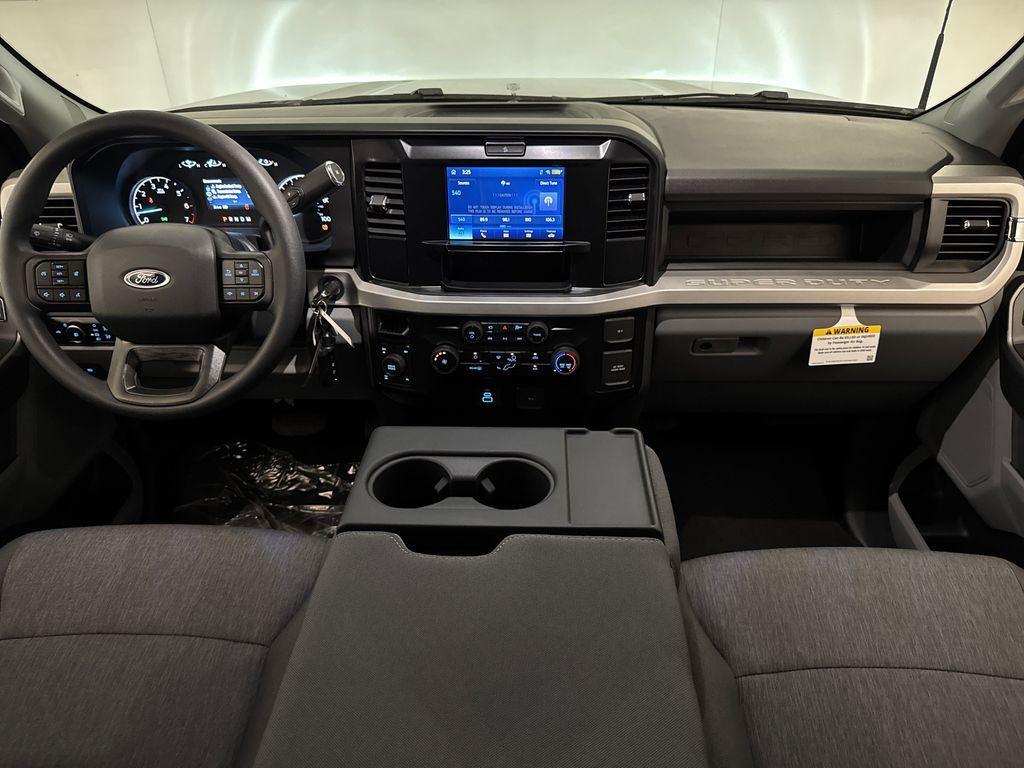 new 2025 Ford F-250 car, priced at $56,314