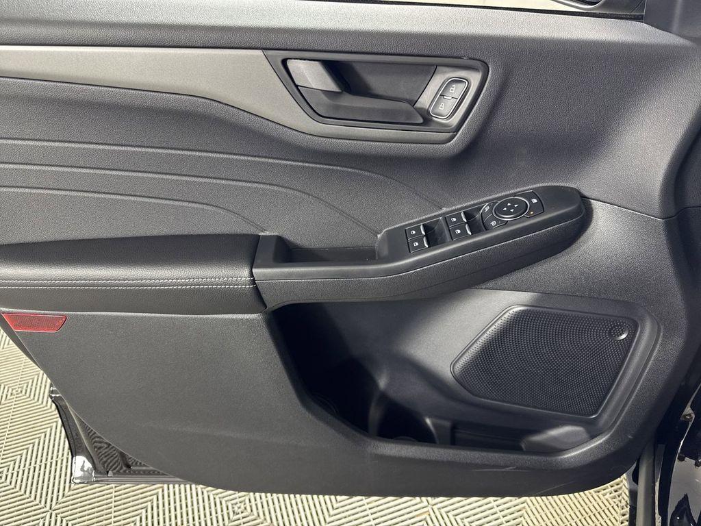 new 2025 Ford Escape car, priced at $26,259