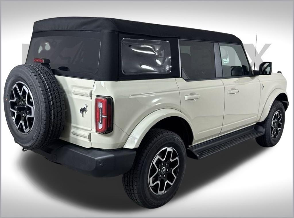 new 2025 Ford Bronco car, priced at $55,543