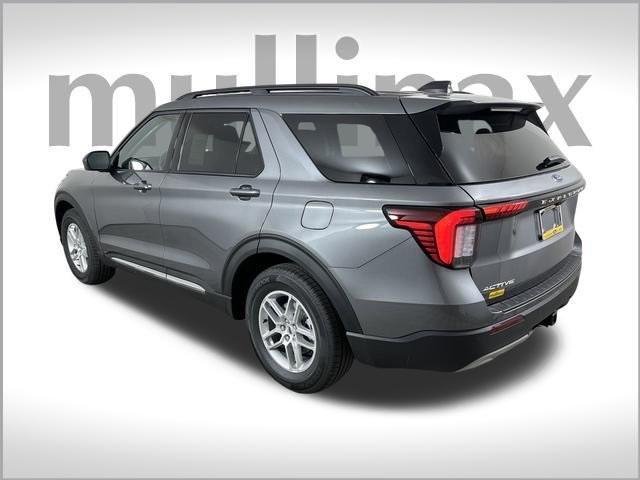 new 2025 Ford Explorer car, priced at $42,136