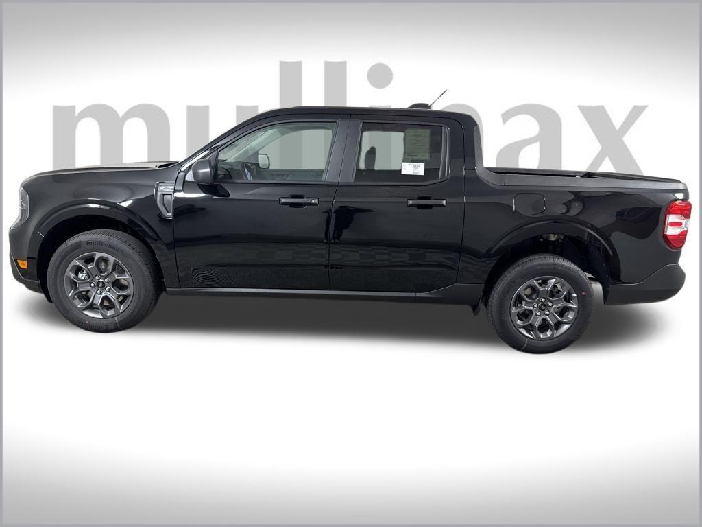 new 2025 Ford Maverick car, priced at $33,010