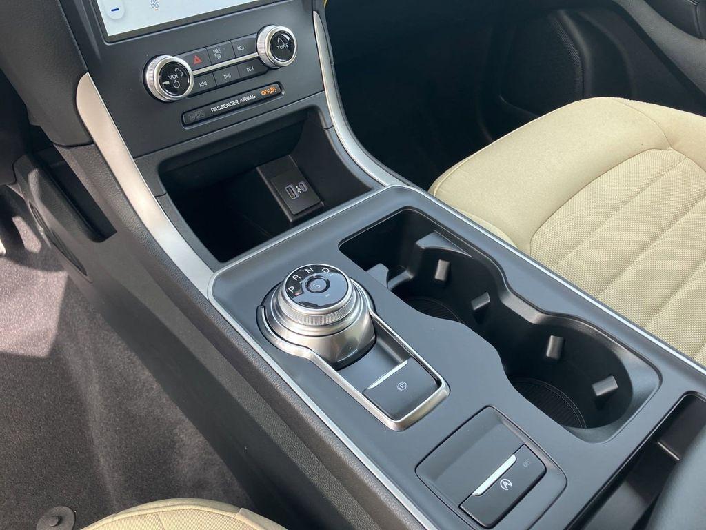 new 2024 Ford Edge car, priced at $33,753