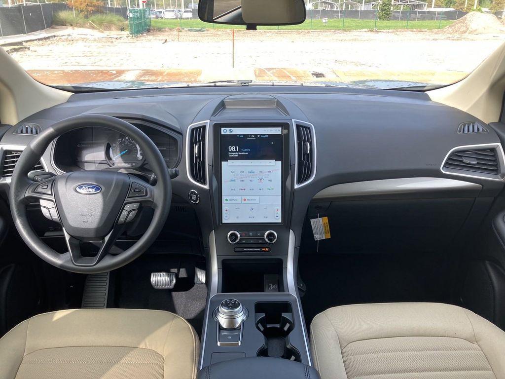 new 2024 Ford Edge car, priced at $33,753