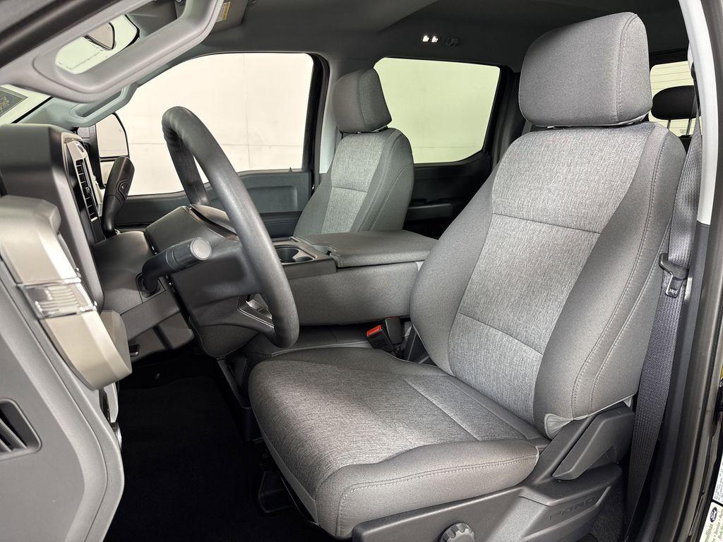 new 2025 Ford F-250 car, priced at $64,747