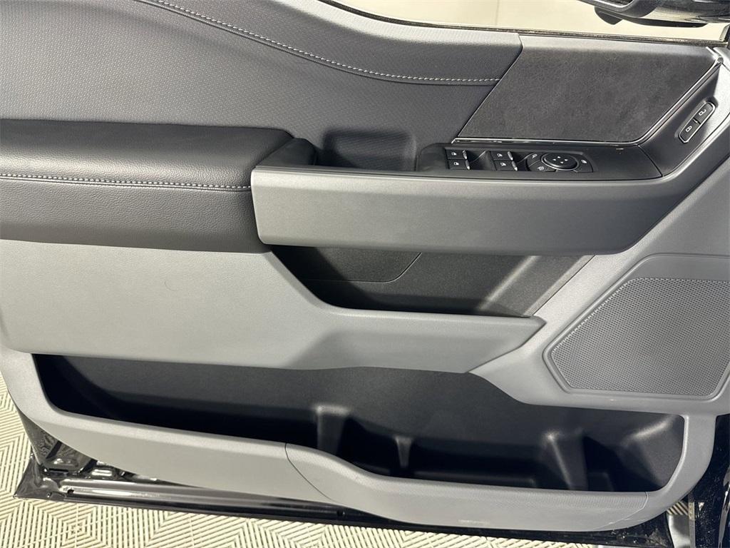 new 2025 Ford F-150 car, priced at $55,359