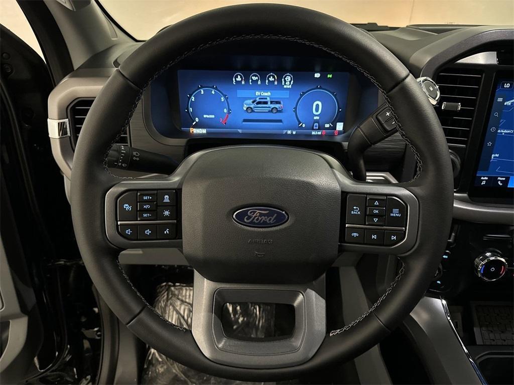 new 2025 Ford F-150 car, priced at $55,359
