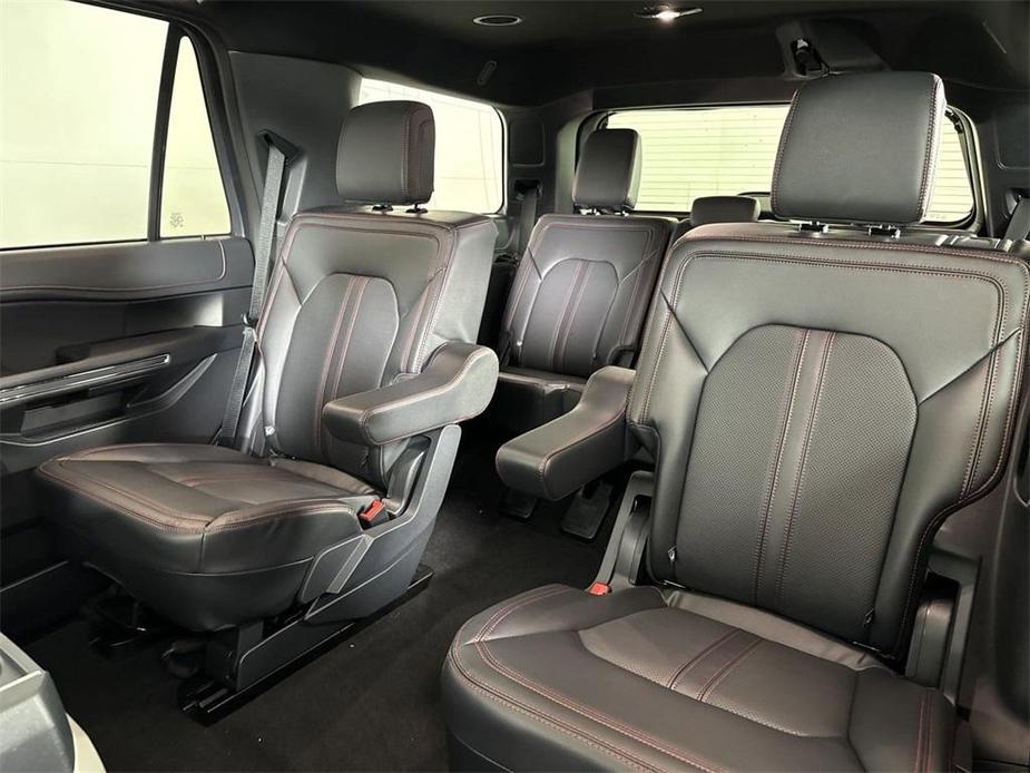 new 2024 Ford Expedition car, priced at $70,732