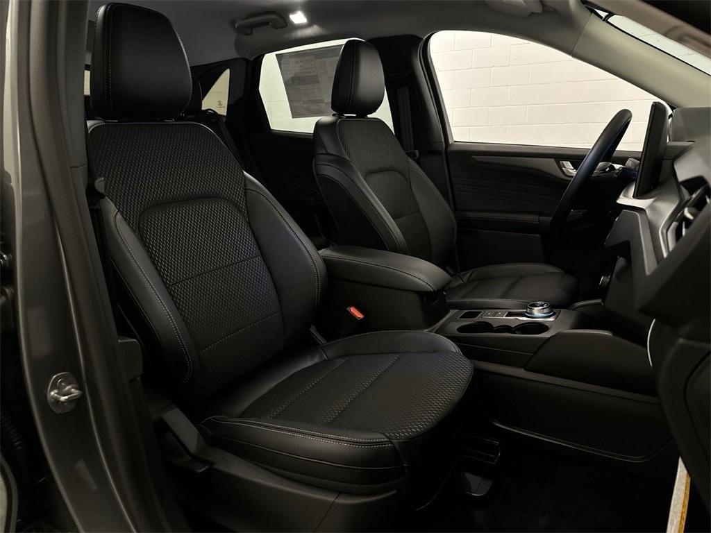 new 2025 Ford Escape car, priced at $38,066