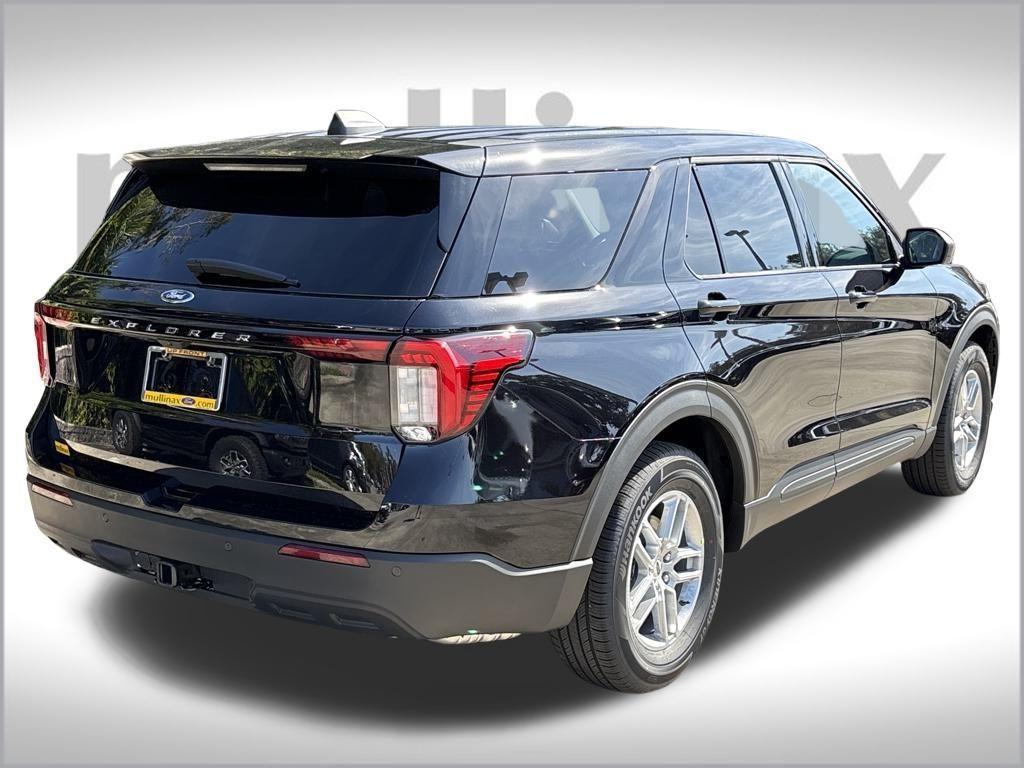 new 2026 Ford Explorer car, priced at $39,342