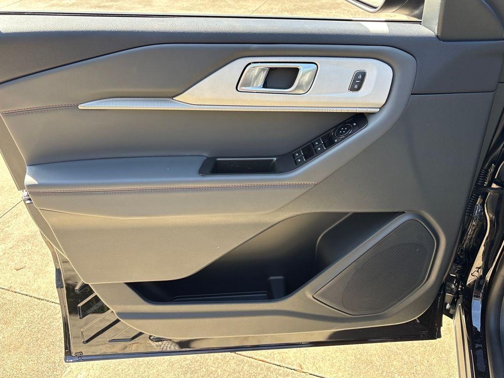 new 2026 Ford Explorer car, priced at $39,342