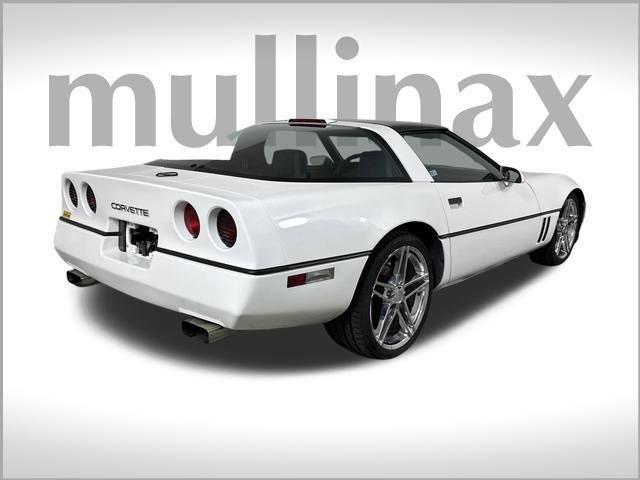 used 1987 Chevrolet Corvette car, priced at $12,900