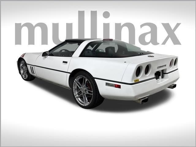 used 1987 Chevrolet Corvette car, priced at $12,900