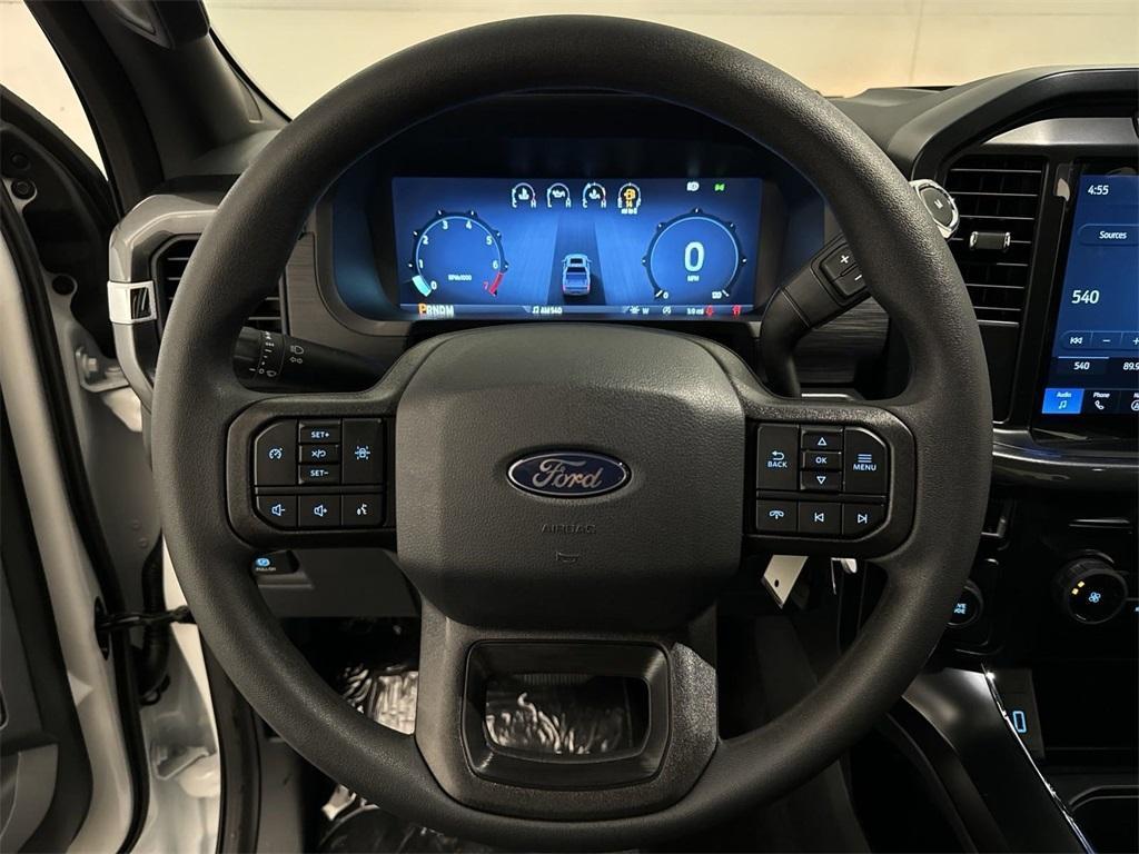 new 2024 Ford F-150 car, priced at $42,654