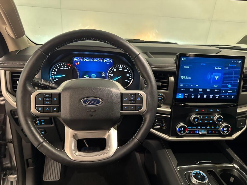 used 2024 Ford Expedition car, priced at $54,900