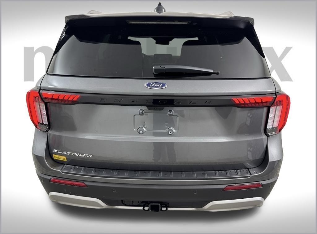 new 2025 Ford Explorer car, priced at $51,347