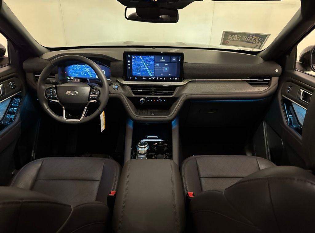 new 2025 Ford Explorer car, priced at $51,347