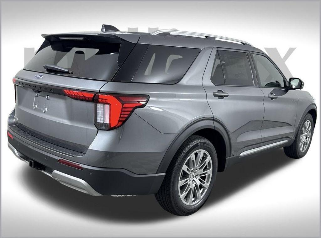 new 2025 Ford Explorer car, priced at $51,347