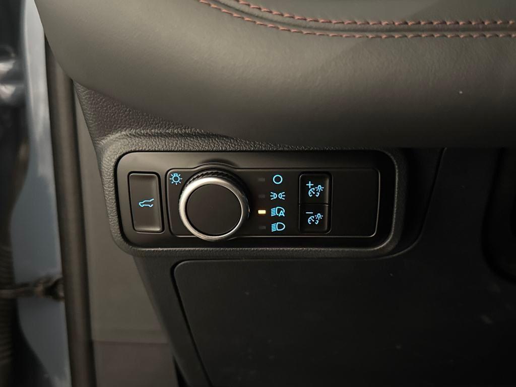 used 2025 Ford Explorer car, priced at $37,500