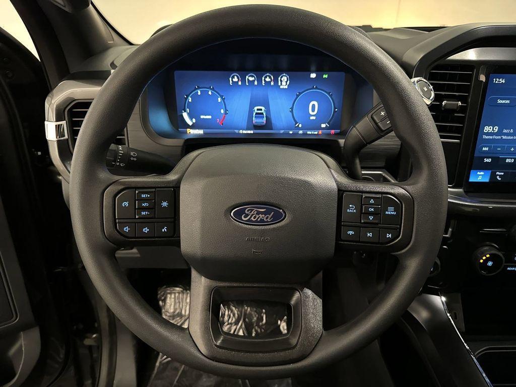 new 2025 Ford F-150 car, priced at $42,012