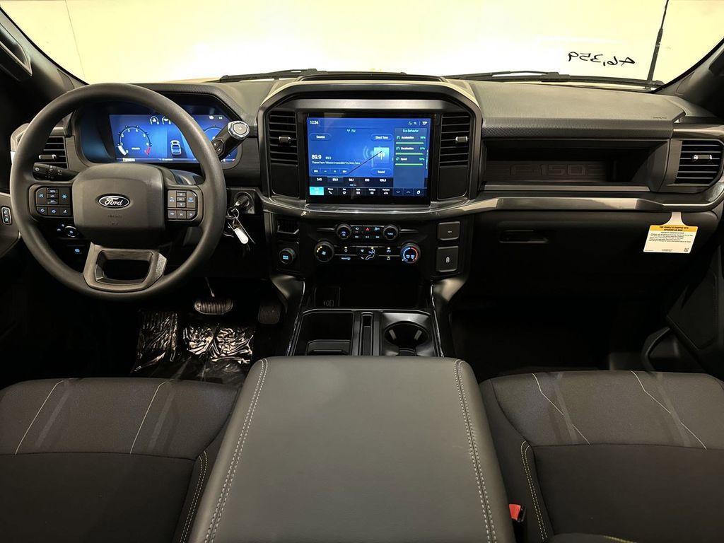 new 2025 Ford F-150 car, priced at $42,012