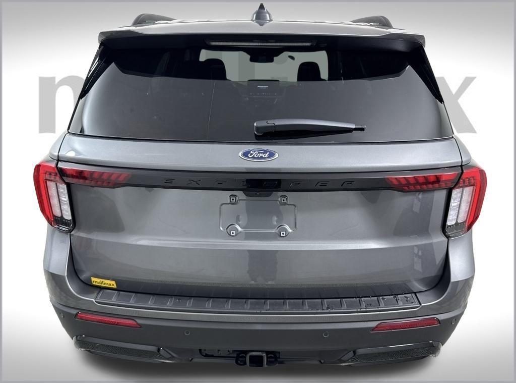 new 2025 Ford Explorer car, priced at $45,458