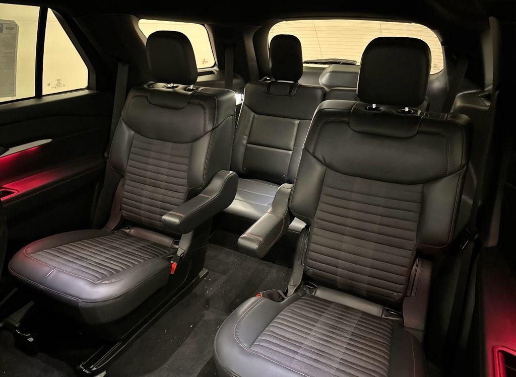 new 2025 Ford Explorer car, priced at $45,458