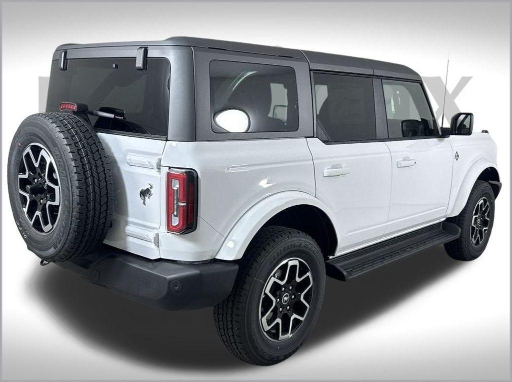 new 2025 Ford Bronco car, priced at $49,580