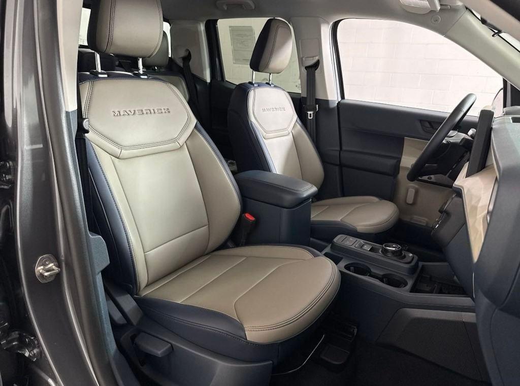 new 2025 Ford Maverick car, priced at $39,047