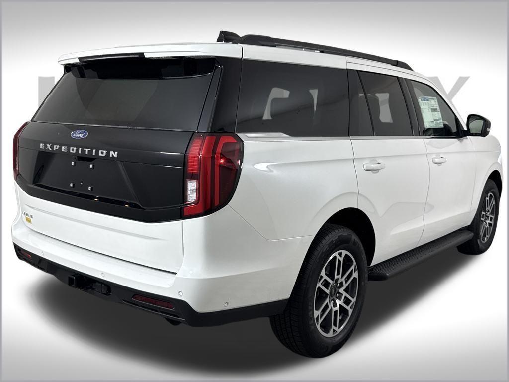 new 2025 Ford Expedition car, priced at $66,807