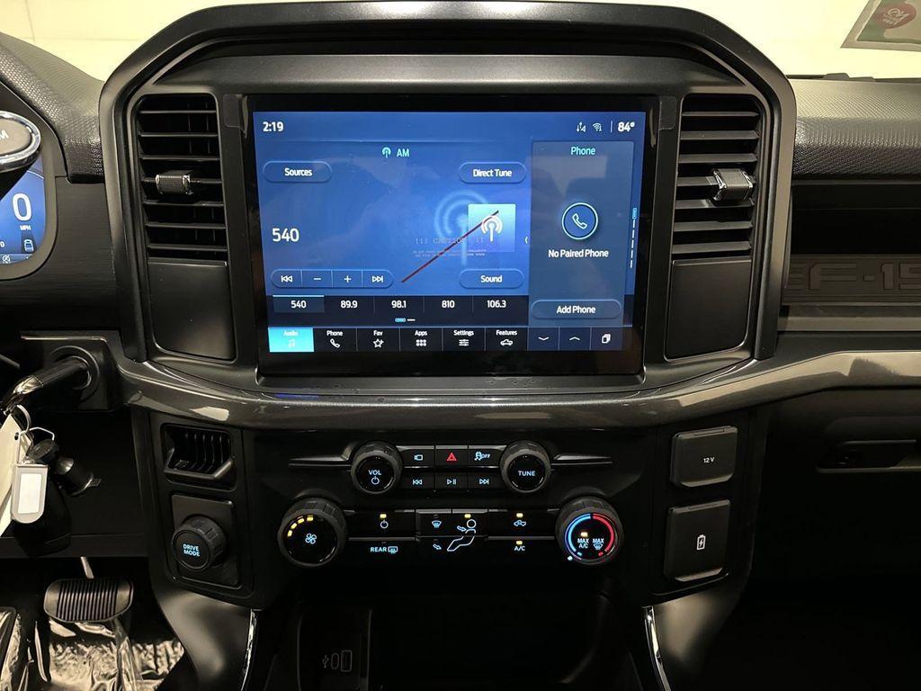 new 2025 Ford F-150 car, priced at $43,638