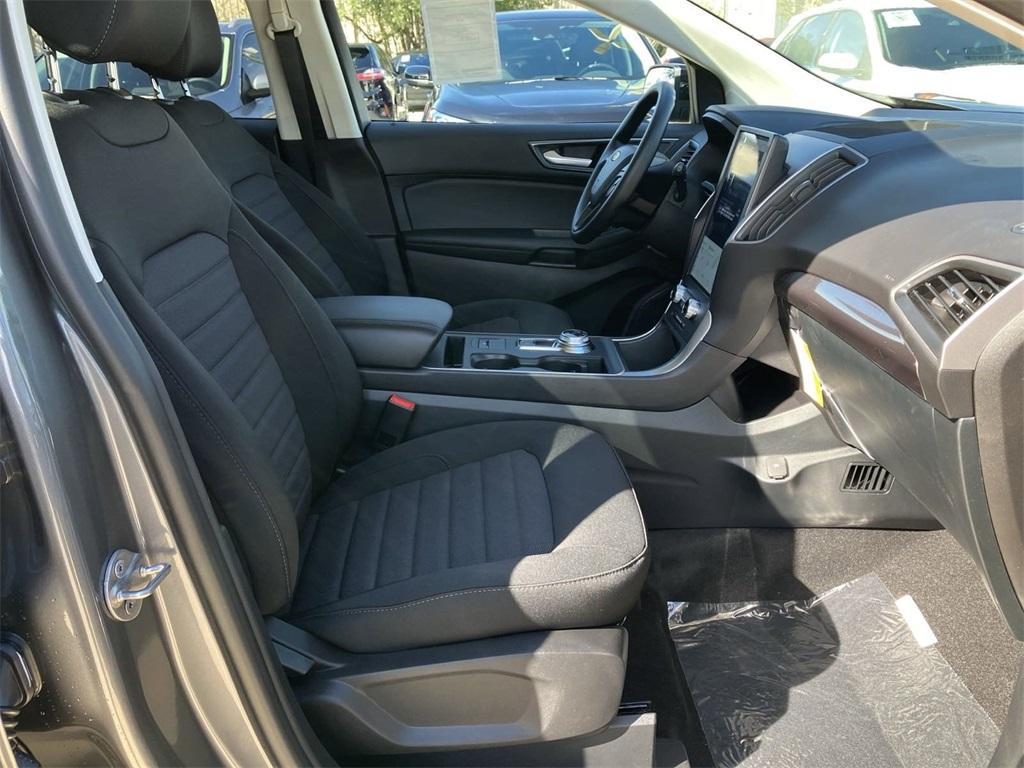 new 2024 Ford Edge car, priced at $33,592