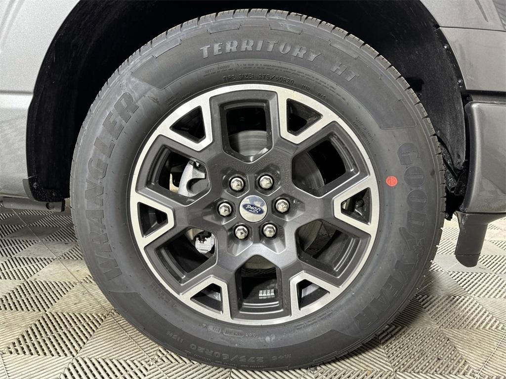 new 2025 Ford F-150 car, priced at $44,327