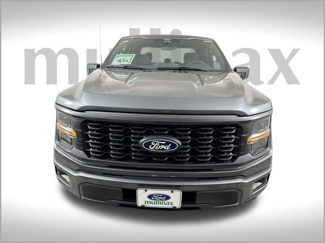 new 2025 Ford F-150 car, priced at $41,827