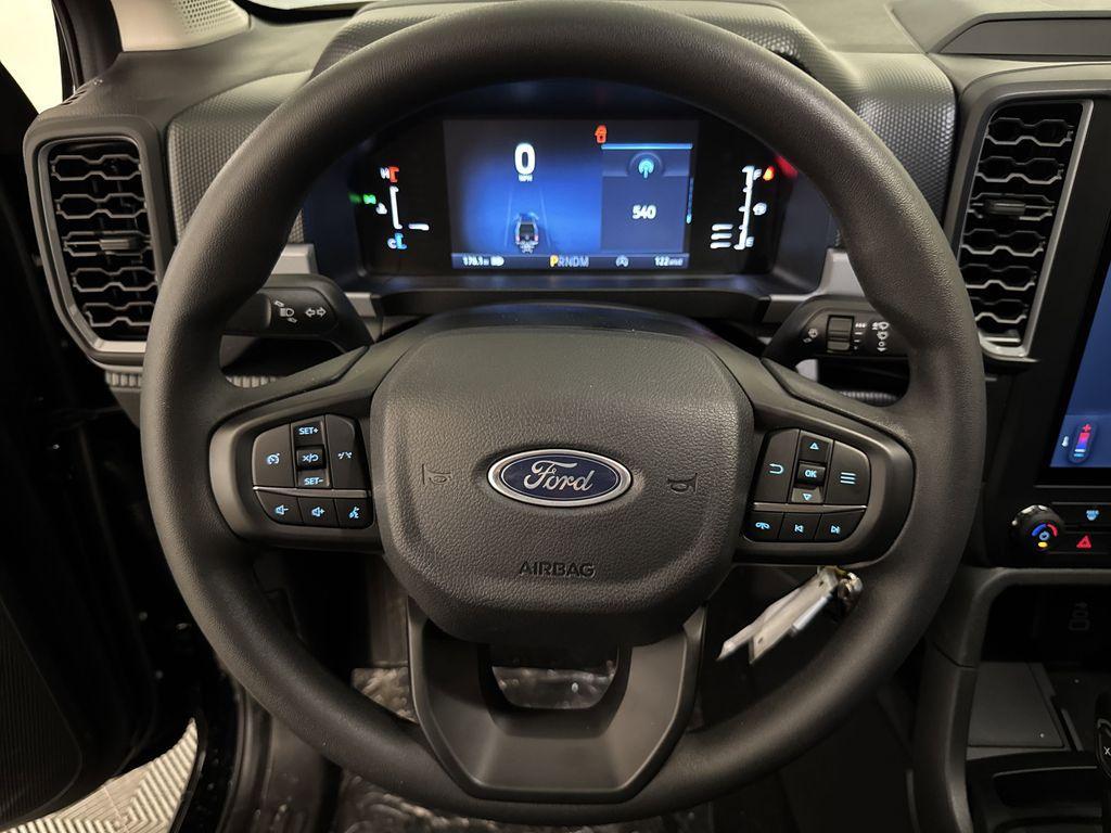 new 2025 Ford Ranger car, priced at $33,144