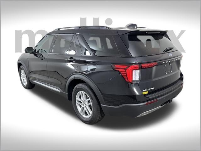 new 2025 Ford Explorer car, priced at $41,617