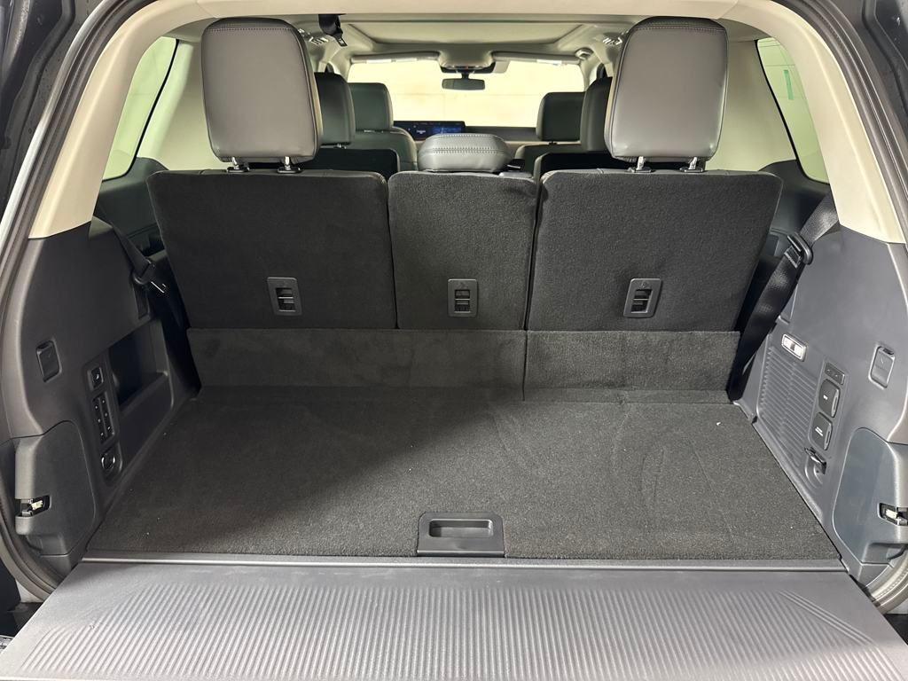 new 2025 Ford Expedition car, priced at $66,510