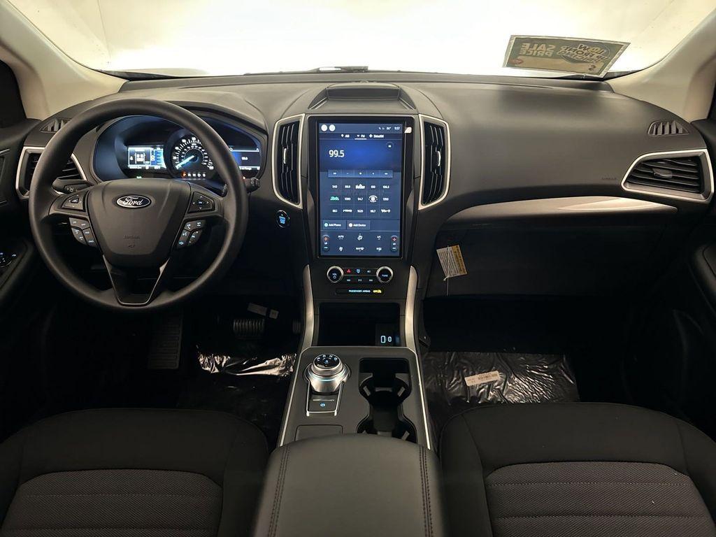 new 2024 Ford Edge car, priced at $37,711