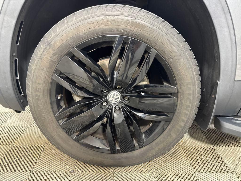 used 2019 Volkswagen Atlas car, priced at $15,500