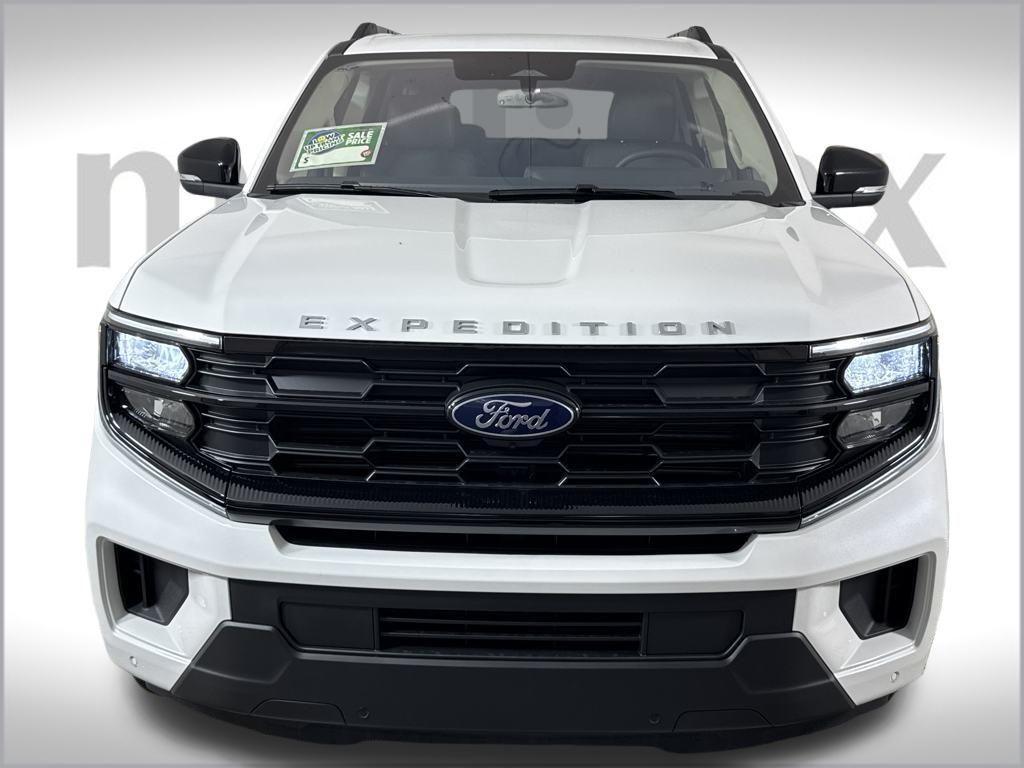 new 2025 Ford Expedition Max car, priced at $70,453