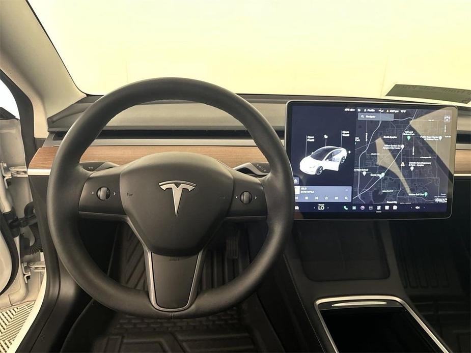 used 2021 Tesla Model 3 car, priced at $21,000