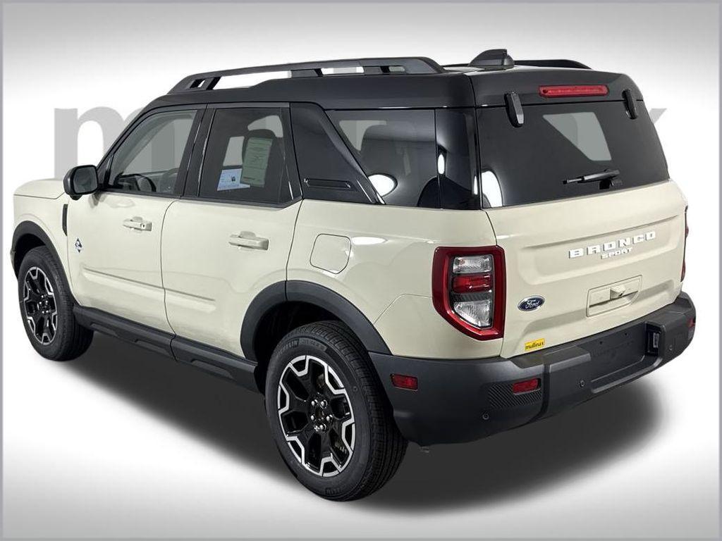 new 2025 Ford Bronco Sport car, priced at $38,979