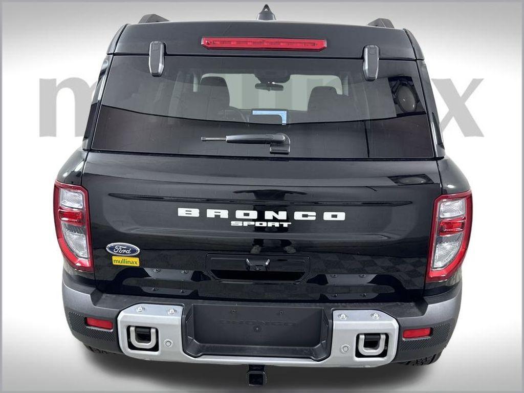 new 2025 Ford Bronco Sport car, priced at $32,445