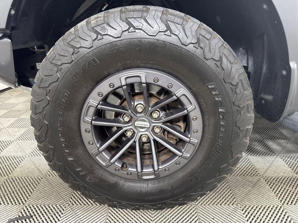 used 2019 Ford F-150 car, priced at $37,500
